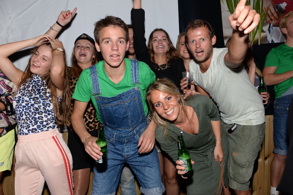 ../Images/Campingfeest 350.jpg